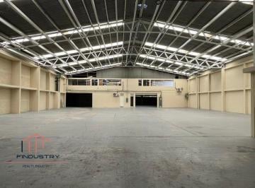 Bodega comercial · 2130m² · 2 Estacionamientos · Bodega Industrial en Renta Tlalnepantla