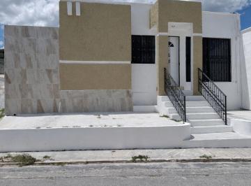 Casa de 3 habitaciones, Campeche · En Venta Casa de 3 Recamaras en Lomas Delicias