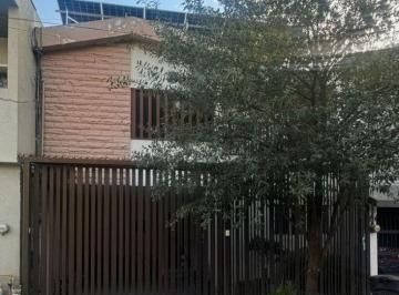 Casa de 3 habitaciones, San Nicolás de los Garza · Casa en Venta en Arboledas de San Jorge en San Nicolas de Los Garza