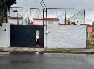 Casa · 143m² · 4 Recámaras · 3 Estacionamientos · Casa en Venta, San Lorenzo T. Toluca, México