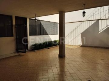 Casa de 4 habitaciones, Iztacalco · Casa en Venta en Viaducto Piedad, Iztacalco, Cdmx.
