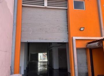 Oficina · 803m² · 1 Estacionamiento · Bodega en Renta con Oficina en Apodaca, N. L.
