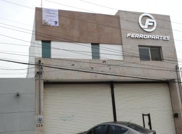 Oficina de 4 habitaciones, Monterrey · Oficinas con Bodega