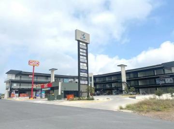 1 · Local en Renta en Dominio Cumbres, Garcia