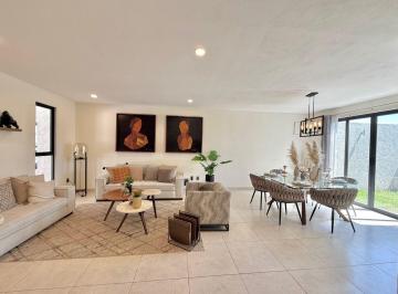 Casa · 296m² · 4 Recámaras · 2 Estacionamientos · Casa en Venta por San Mateo Atenco