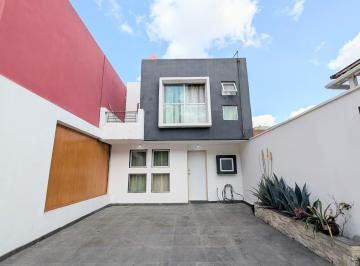 Casa de 3 habitaciones, Tijuana · Renta Lago 19500