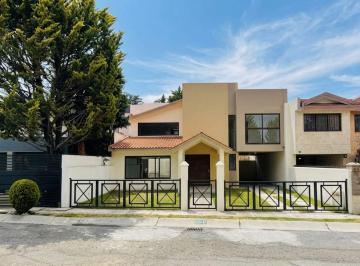 Casa de 3 habitaciones, Zinacantepec · Casa en Venta en Zinacantepec en Residencial La Esperanza.