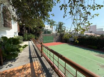 Casa de 7 habitaciones, Emiliano Zapata · Venta de Exclusiva Residencia en un Nivel con Acabados de Lujo y Amplios Espacios