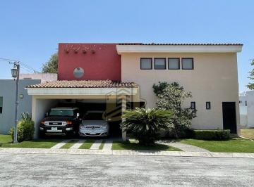 b81524276b9c13f6658c30036c2dba957bbeca695a4cdf6348ff0aea9fcb6234 · Casa en Venta en El Condominio Los Olmos