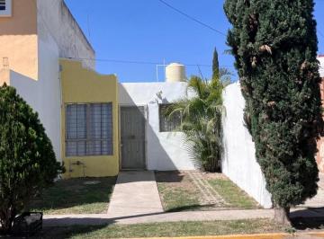 Casa · 58m² · 2 Recámaras · 1 Estacionamiento · Casa Cerca de Periferico y Adolf Horn