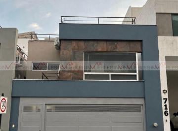 Casa · 225m² · 3 Recámaras · Casa en Venta en Monterrey