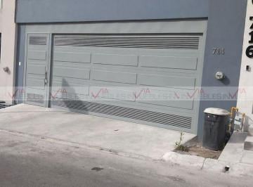 Casa · 225m² · 3 Recámaras · Casa en Venta en Monterrey