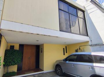 Casa · 243m² · 3 Recámaras · 2 Estacionamientos · Excelente y Confortable Casa en Colonia Irrigación Nuevo Polanco, Miguel Hidalgo Ciudad de México, E