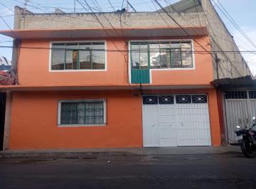 Casa · 409m² · 9 Recámaras · 1 Estacionamiento · Casa en Venta en Iztapalapa - (4)