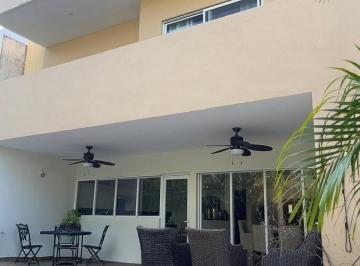 Casa · 314m² · 4 Recámaras · 4 Estacionamientos · Casa en Venta Playa Magna en Playa del Carmen