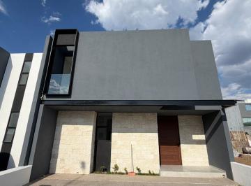Casa de 3 habitaciones, Corregidora · Casa en Venta en El Condado