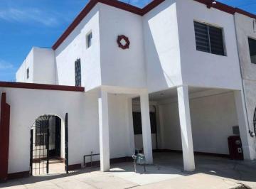 Casa de 4 habitaciones, Juárez · Se Renta Casa Villas Primavera Enseguida del Campestre