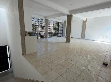 Local comercial · 64m² · Local - Dolores