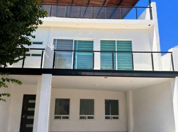Casa de 4 habitaciones, León · Venta de Casa en Mayorazgo 4 Recamaras