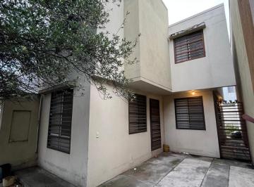Casa · 90m² · 3 Recámaras · 1 Estacionamiento · Casa Ideal Para Inversión o Habitar en Mirasur, Escobedo, N. L.