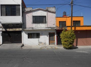 Casa · 100m² · 3 Recámaras · Casa Sola en Venta en Barrio Alto, Morelia, Michoacán