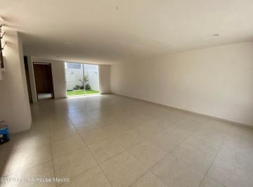 Casa de 2 habitaciones, Metepec · Casa en Venta Metepec - San Salvador Tizatlalli 26 - 633 Em