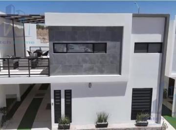 Casa · 192m² · 4 Recámaras · 2 Estacionamientos · Casa en Venta en Denali Rejón, con Recámara en Planta Baja.