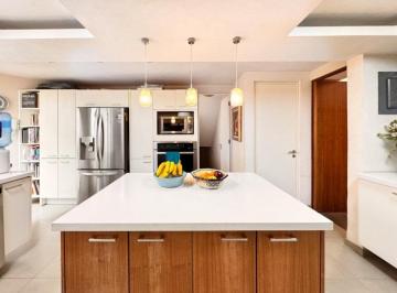 Casa en Venta en Piracantos Bosques de las Lomas · Casa en Venta en Piracantos Bosques de Las Lomas