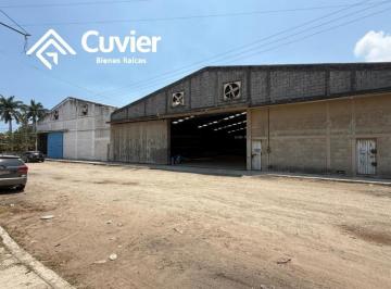 Bodega comercial · 1064m² · Bodega Industrial en del Bosque