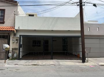 Casa de 3 habitaciones, Apodaca · Casa en Renta en Villas de Huinala, Apodaca