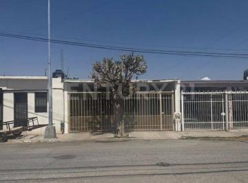 Casa · 81m² · 2 Recámaras · 1 Estacionamiento · Casa en Venta Fracc. Atenas Lll Chihuahua, Chihuahua