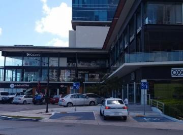 6cfba59fc4d8b240e90e04576c163a5b8d7c45f324883028488cbbcecc3837d0 · Venta de Oficina con Vista a La Laguna en Cancún