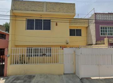 Casa de 2 habitaciones, Iztapalapa · Casa en Venta en Constitución de 1917, Iztapalapa
