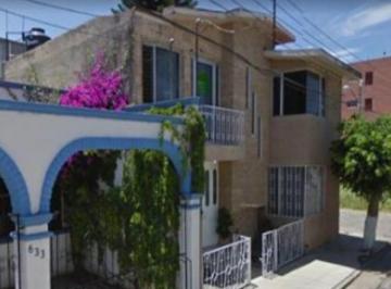 Casa de 4 habitaciones, Irapuato · Linda Cas en Venta Ubicada en Irapuato, Guanajuato