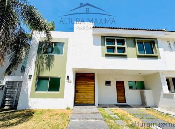 Casa de 3 habitaciones, Zapopan · Casa en Renta Jardin Real Zapopan Jal.