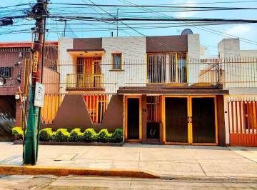 Casa de 3 habitaciones, Venustiano Carranza · Venta de Casa en Jardin Balbuena, Venustiano Carranza