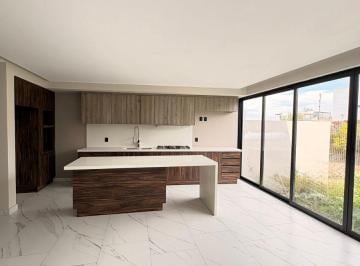 Casa en Venta de 3 habitaciones Fraccionamiento Valle Imperial · Casa Nueva en Venta, Coto Madeiras
