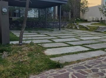 Casa · 411m² · Casa en Venta en El Bosque Country Club León Gto