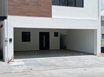 Casa · 227m² · 3 Recámaras · 2 Estacionamientos · Casa en Venta, Mirador Residencial, García Nl