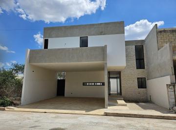 be2a8d51e1f486e88ebae62f6847d4f82a461e7548a3df07fc11643b7fa632fe · Casa Residencial en Venta en Cholul