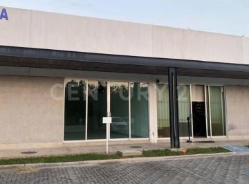 Local comercial · 50m² · 1 Estacionamiento · Local en Renta, Av Aviación, Jardin Real. Zapopan