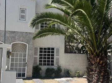 FACHADA · Rento Casa en Condominio Privado