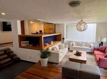 Casa de 4 habitaciones, Alvaro Obregón · Residencia con Jardín en Calle Cerrada con Vigilancia en San Ángel. 4 Recámaras con Baño!