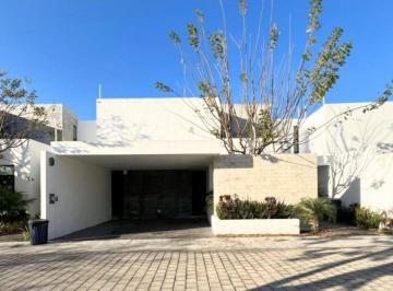 Casa en condominio de 4 habitaciones, Mérida · Casa en Venta en Merida Yucatan Temozon Barlovento
