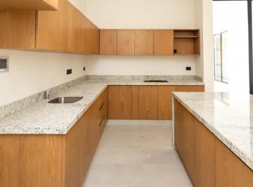 1 · Casa en Venta en Merida Yucatan, Temozon Norte
