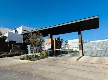 d141f3b75fb8d3149b7c94aff09db9001a23d2d42de10ee563c8b2092dd68528 · Casa Venta en Altozano Chihuahua