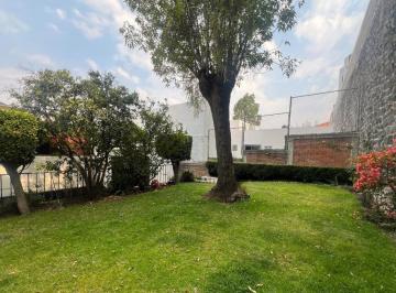 Casa · 350m² · 3 Recámaras · 4 Estacionamientos · Casa en Venta en Privada Lomas de Tecamachalco