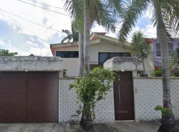 Casa de 5 habitaciones, Othón P. Blanco · ¡Oferta! Chetumal Centro: Col. 20 de Noviembre, Alta Plusvalia y Ahorro Especial.!