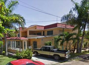 Casa de 4 habitaciones, Chetumal · ¡Oferta! Chetumal David Gustavo: Ubicacion Central, Alta Plusvalia y Ahorro Especial Bancario.!