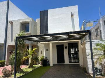1 · Casa en Venta en Loreto